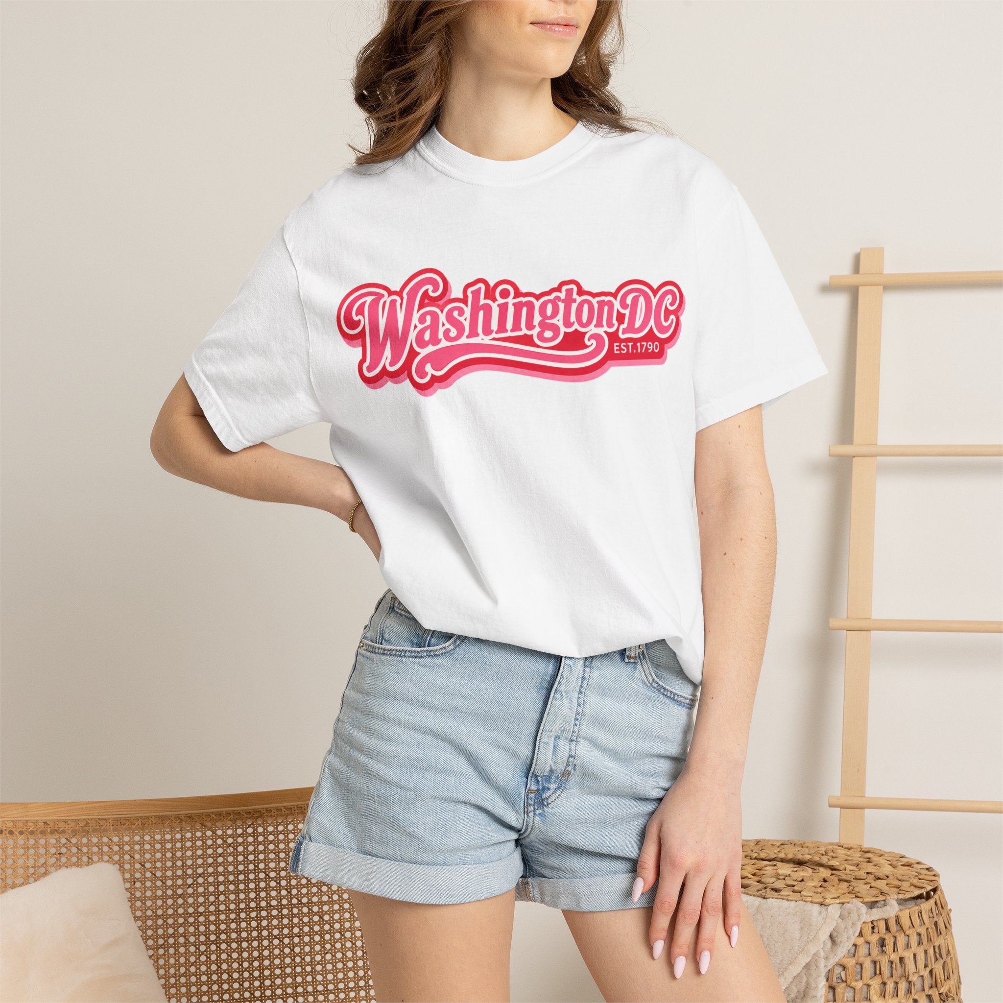 Washington DC Retro Script Tee
